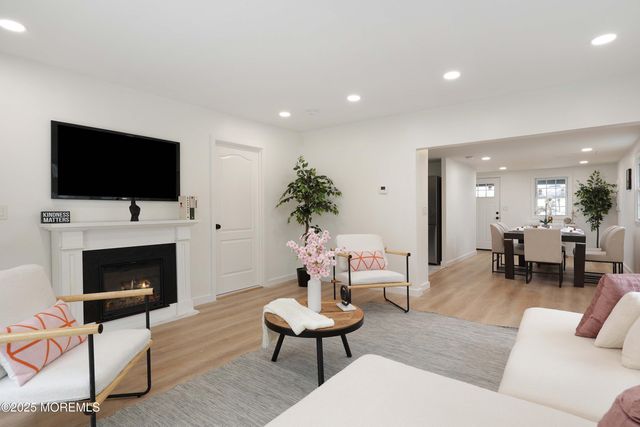 658 Summit Avenue, Brick, NJ 08724