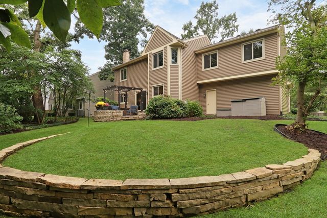 6719 Foxworth Lane, Gurnee, IL 60031