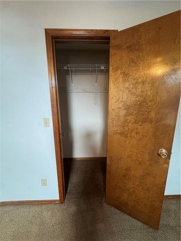 623 Windsor Circle, Pittsburg, KS 66762