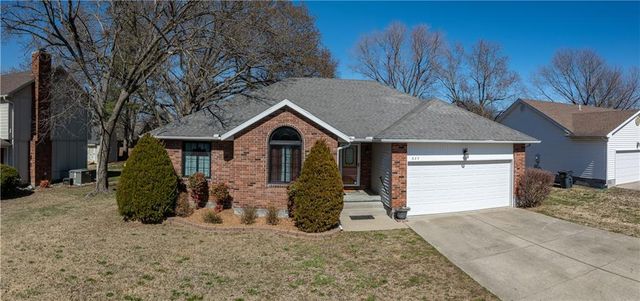 623 Windsor Circle, Pittsburg, KS 66762