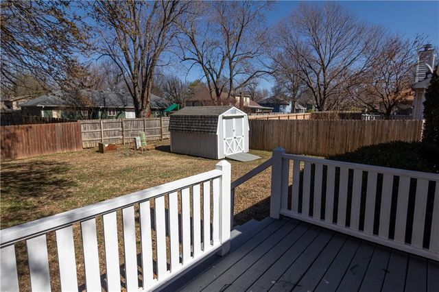 623 Windsor Circle, Pittsburg, KS 66762