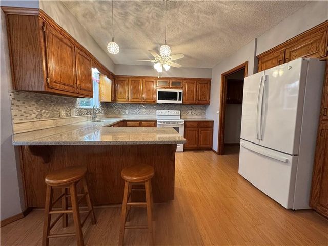 623 Windsor Circle, Pittsburg, KS 66762