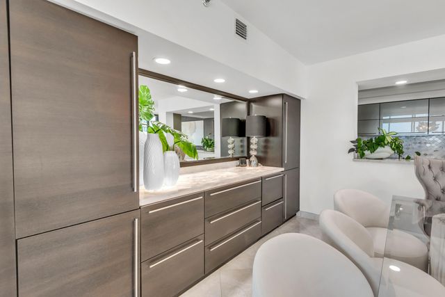 4100 N Ocean Drive 1101, West Palm Beach, FL 33404