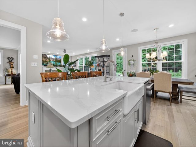 126 CORNELL RD, Newtown, PA 18940