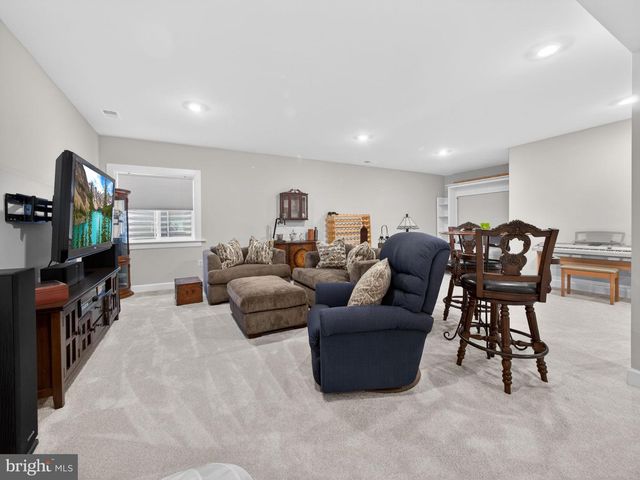 126 CORNELL RD, Newtown, PA 18940