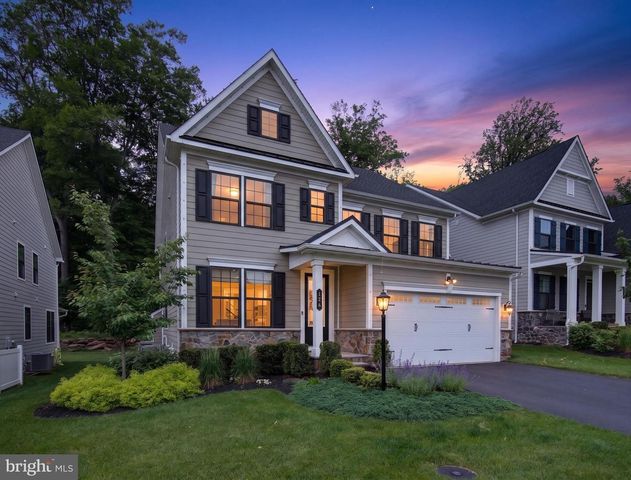126 CORNELL RD, Newtown, PA 18940