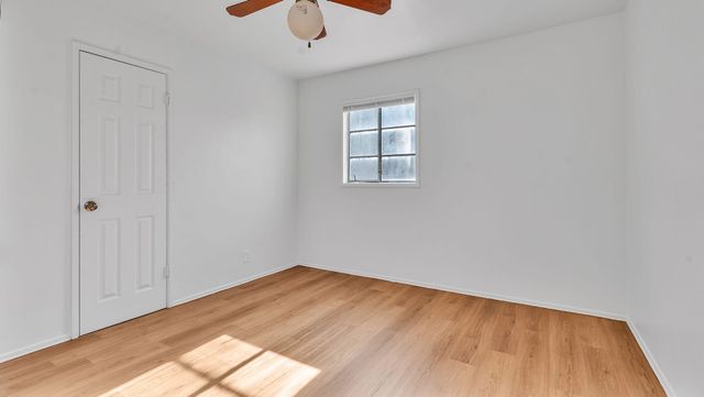 8100 Hannett Avenue NE, Albuquerque, NM 87110