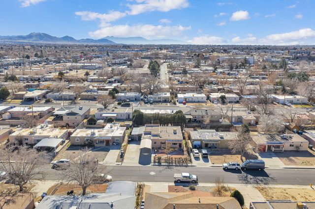 8100 Hannett Avenue NE, Albuquerque, NM 87110