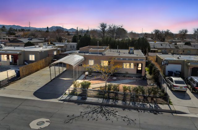 8100 Hannett Avenue NE, Albuquerque, NM 87110