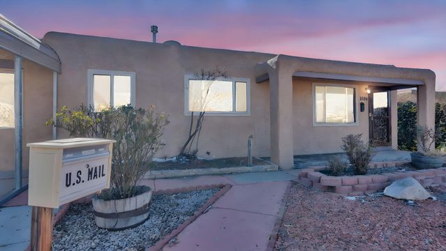 8100 Hannett Avenue NE, Albuquerque, NM 87110