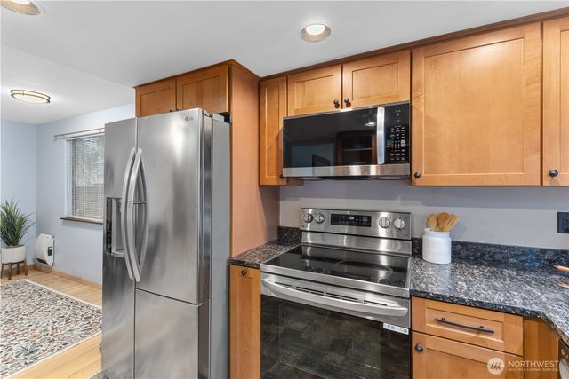 5607 173rd Place SW, Lynnwood, WA 98037