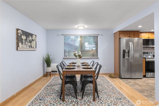 5607 173rd Place SW, Lynnwood, WA 98037