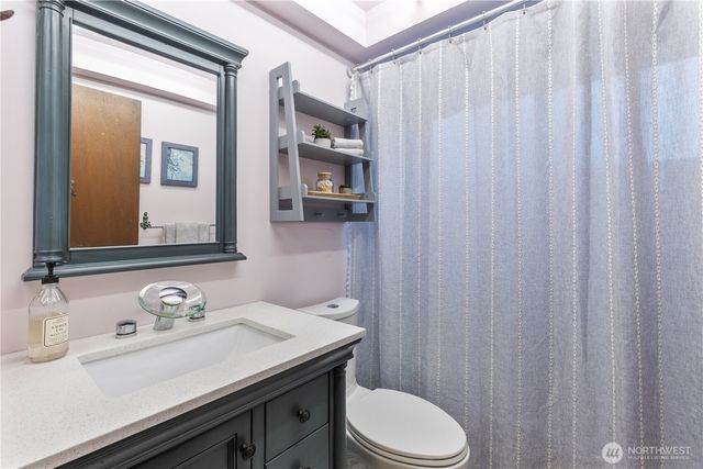 5607 173rd Place SW, Lynnwood, WA 98037