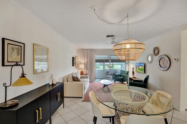 2592 Dudley Dr E A, West Palm Beach, FL 33415