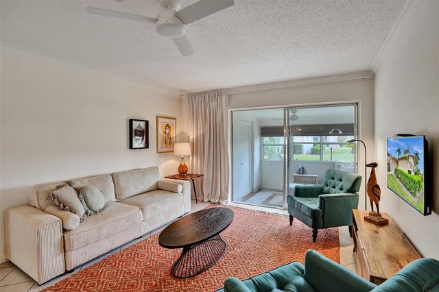 2592 Dudley Dr E A, West Palm Beach, FL 33415