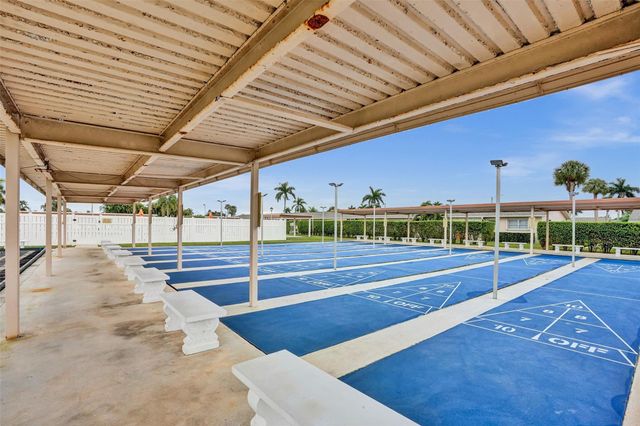 2592 Dudley Dr E A, West Palm Beach, FL 33415
