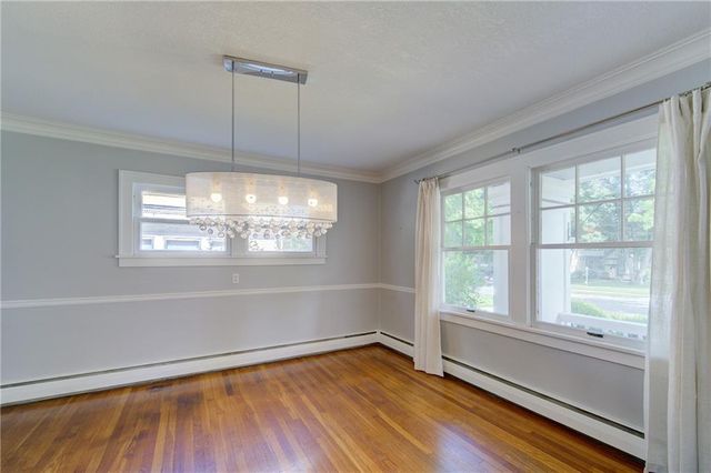 1033 W 71 Terrace, Kansas City, MO 64114