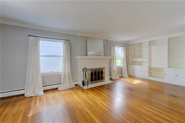 1033 W 71 Terrace, Kansas City, MO 64114