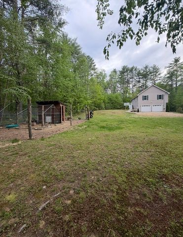 276 New Sherborn Rd, Athol, MA 01331
