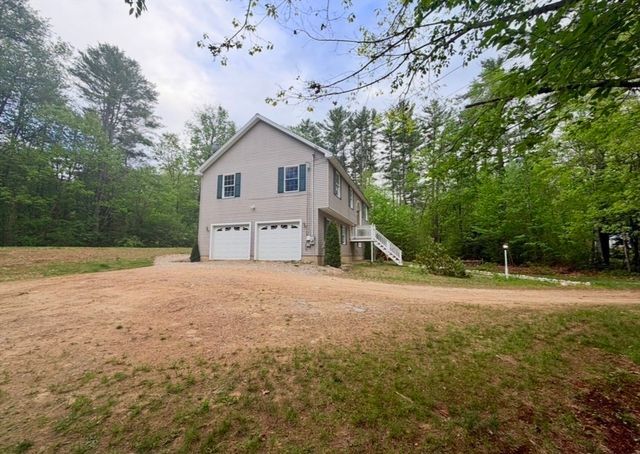 276 New Sherborn Rd, Athol, MA 01331