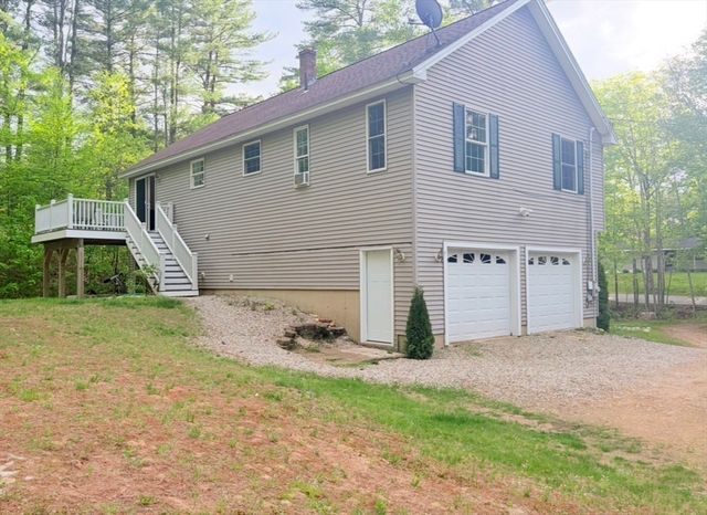 276 New Sherborn Rd, Athol, MA 01331