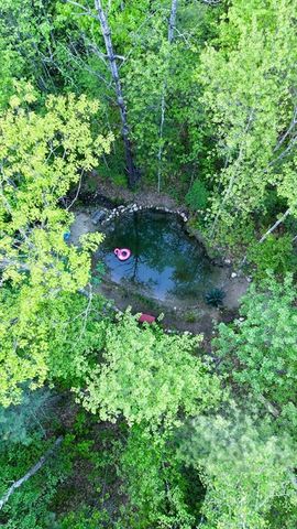 276 New Sherborn Rd, Athol, MA 01331