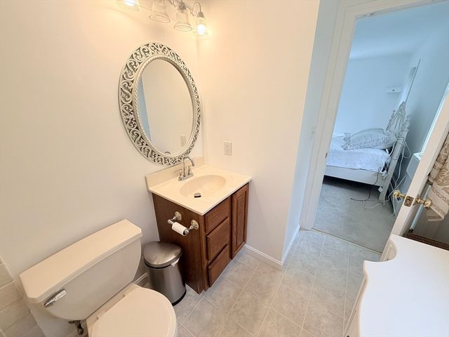 276 New Sherborn Rd, Athol, MA 01331