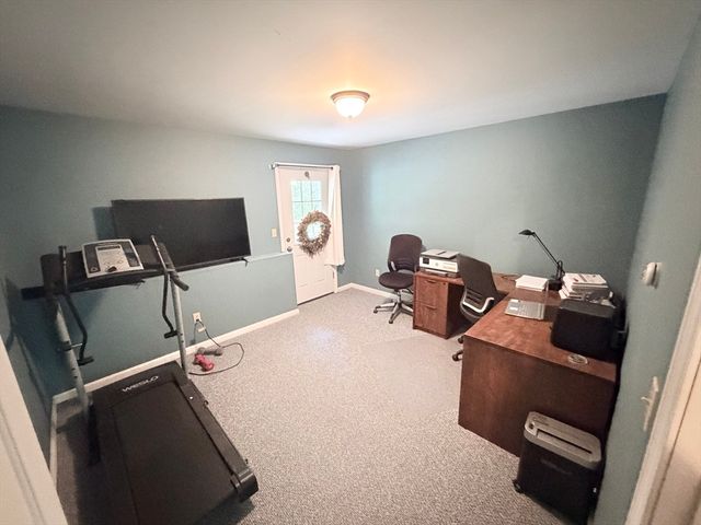 276 New Sherborn Rd, Athol, MA 01331