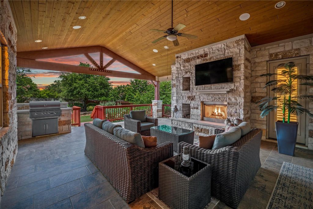 224 Oxbow CV, Georgetown, TX 78628
