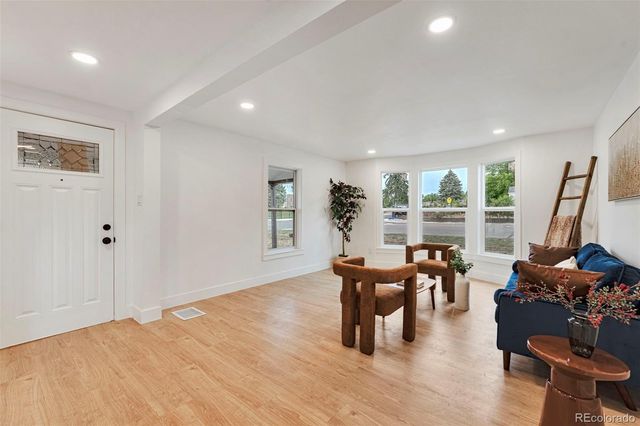 4595 S Fox Street, Englewood, CO 80110