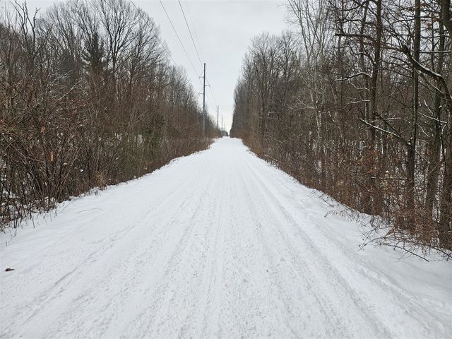 14th Avenue, South Haven, MI 49090