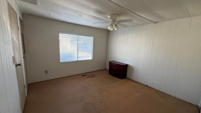 415 N Akers Street 104, Visalia, CA 93291