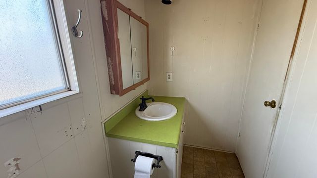 415 N Akers Street 104, Visalia, CA 93291