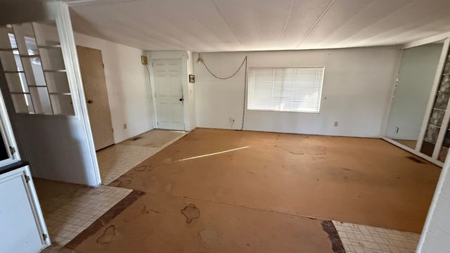 415 N Akers Street 104, Visalia, CA 93291