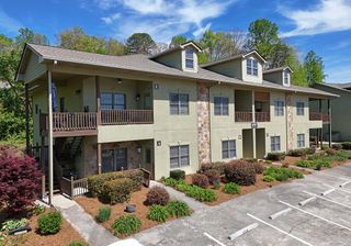 1727 Watercrest Way #b, Young Harris, GA 30582