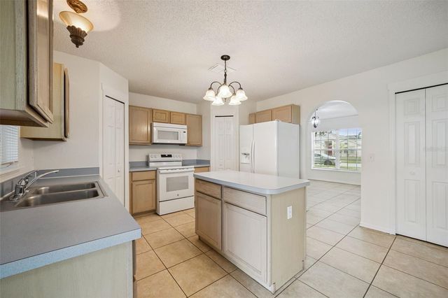 4222 IVEYGLEN AVENUE, Orlando, FL 32826