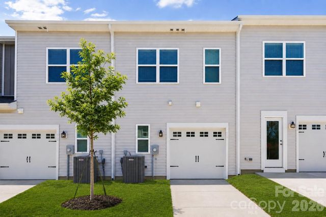 5114 Orchardview Way, Charlotte, NC 28216