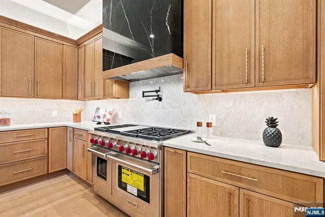 761 Cathy Ann Court, Paramus, NJ 07652