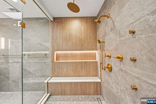 761 Cathy Ann Court, Paramus, NJ 07652