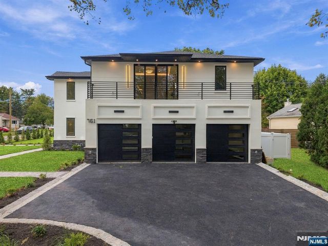 761 Cathy Ann Court, Paramus, NJ 07652