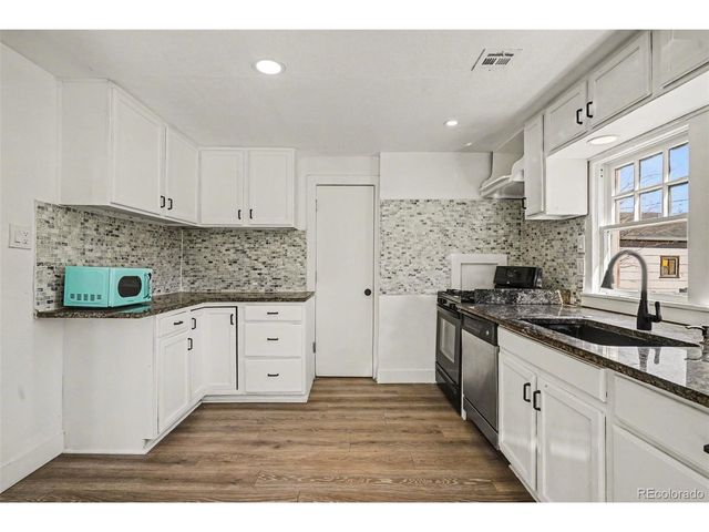 18 Julian St, Denver, CO 80219