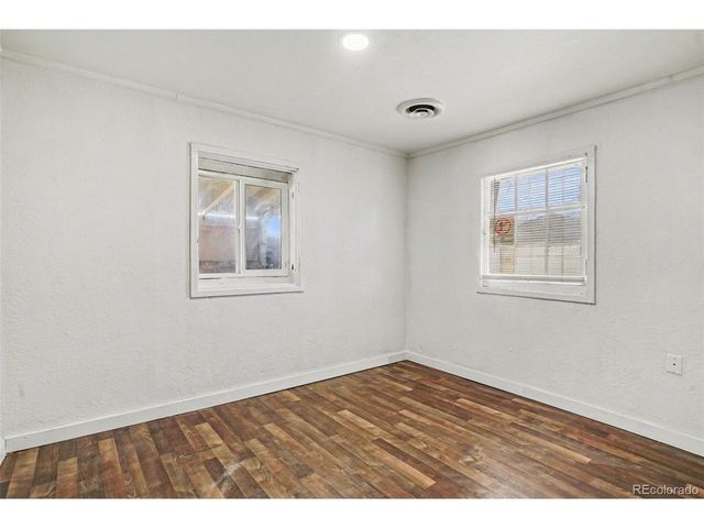 18 Julian St, Denver, CO 80219