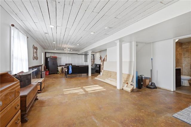 14711 NE State Route E Highway, Adrian, MO 64720