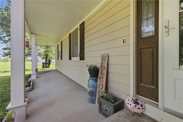 14711 NE State Route E Highway, Adrian, MO 64720