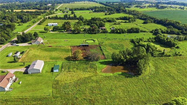 14711 NE State Route E Highway, Adrian, MO 64720