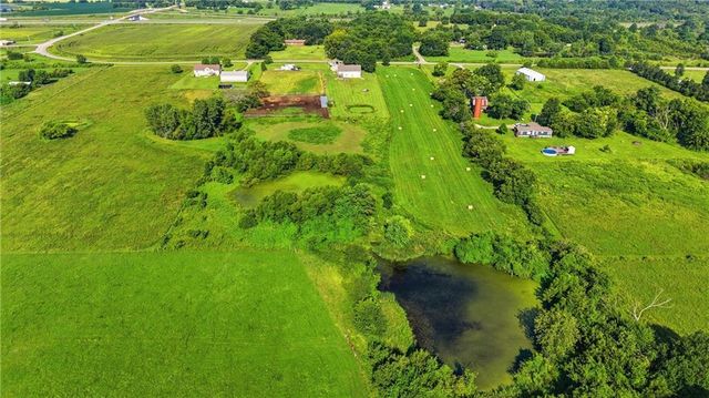 14711 NE State Route E Highway, Adrian, MO 64720