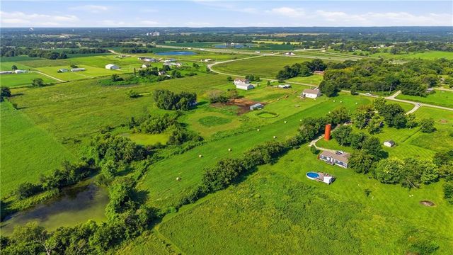 14711 NE State Route E Highway, Adrian, MO 64720