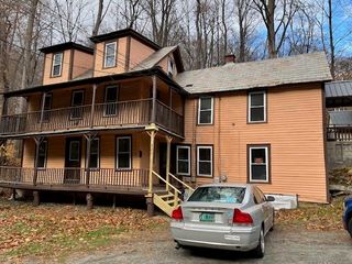 321 Williams Street, Brattleboro, VT 05301