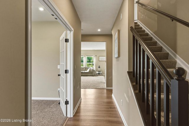 254 Rising Sun Ct, Shepherdsville, KY 40165