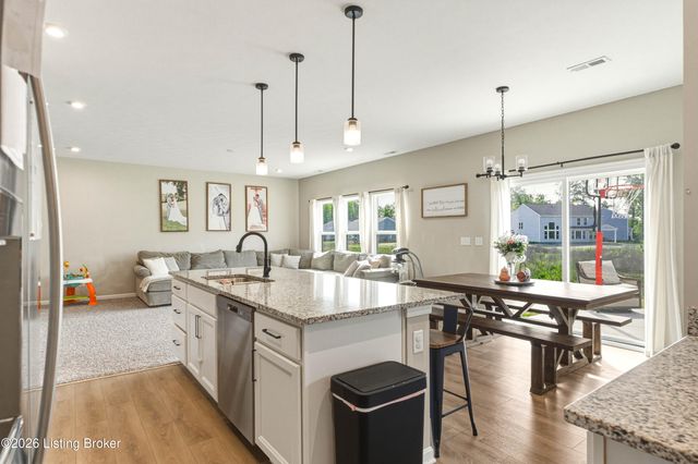 254 Rising Sun Ct, Shepherdsville, KY 40165